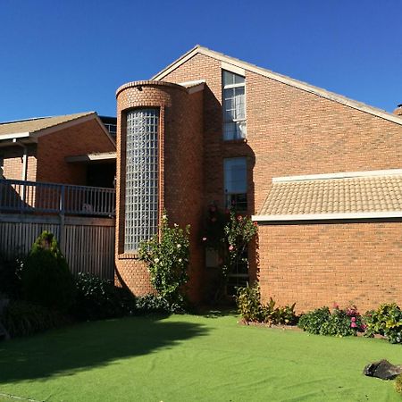 Castle Stay At Lakes Entrance Esterno foto