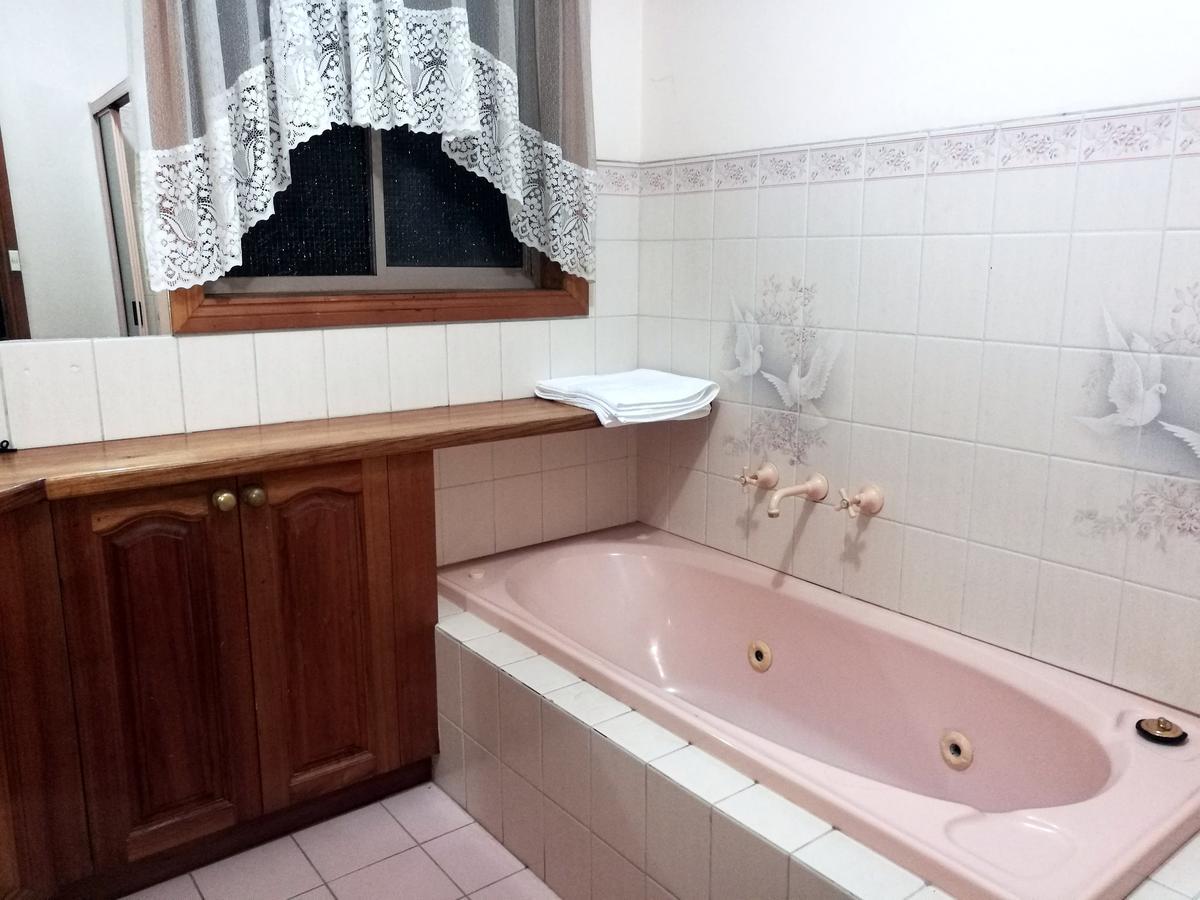 Castle Stay At Lakes Entrance Esterno foto