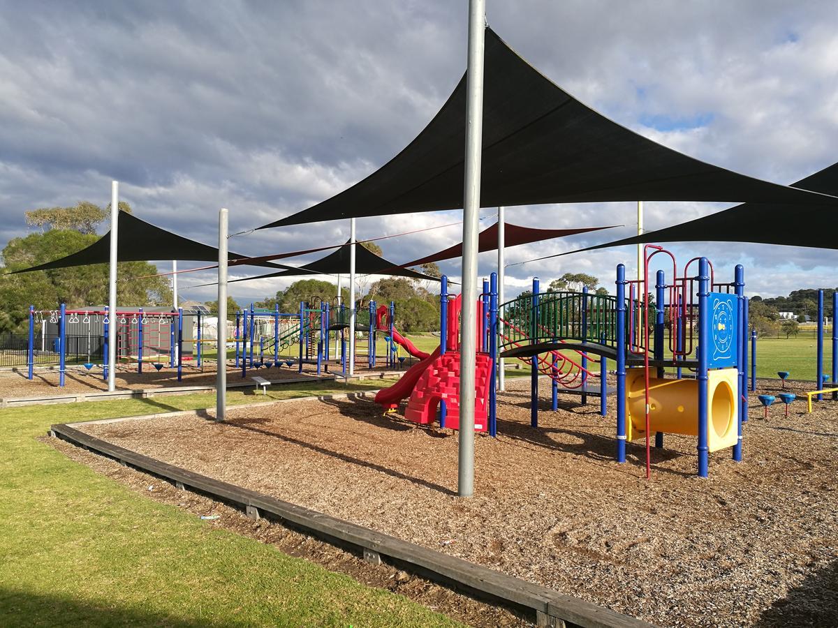 Castle Stay At Lakes Entrance Esterno foto